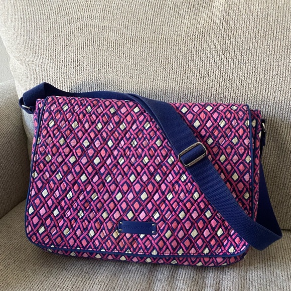 Vera Bradley Handbags - Vera Bradley Laptop Bag